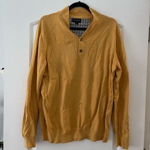 Banana republic quarter button sweater